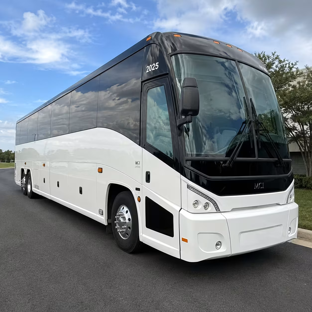 group transportation from mckinney to dickies arena concerts