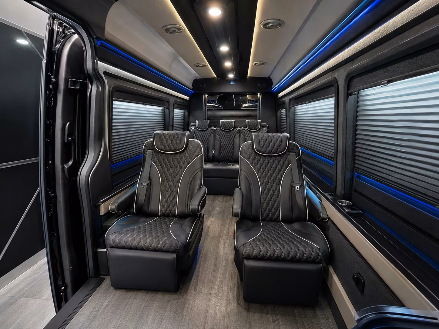 mckinney airport bus rentals for weddings teams and school groups
