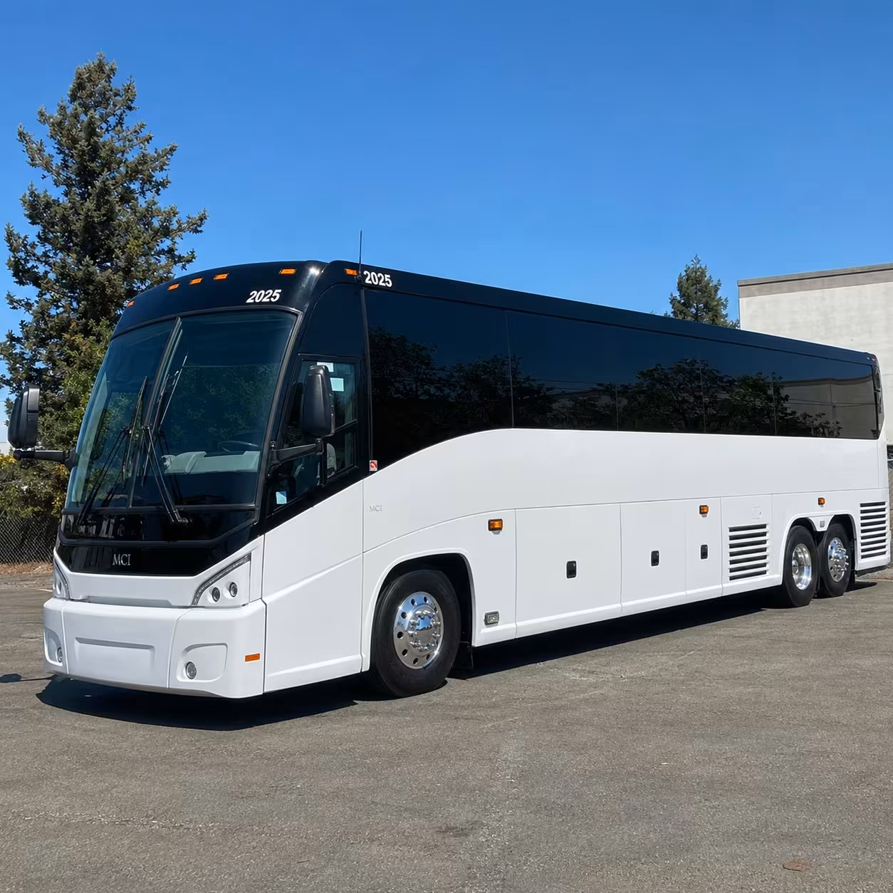 sunday shuttle buses for mckinney church congregations